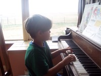 Aidan_piano