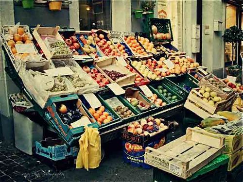 Fruit-stand-neustadt-web