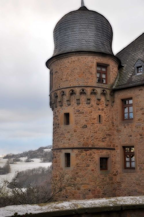 Kusel-wein-tower-web