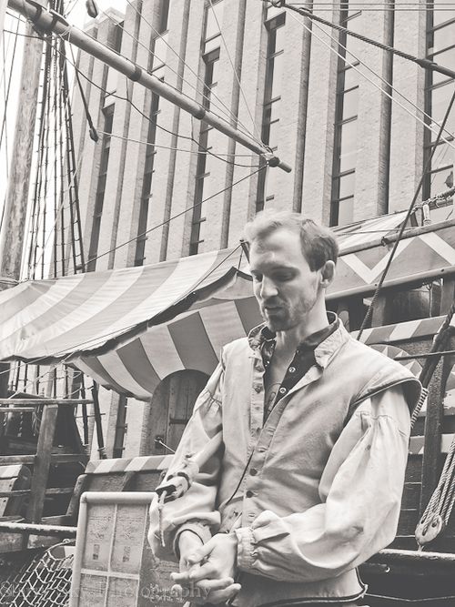 Oct 2012 globe web-11