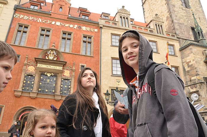 Dec 2012 review web-9