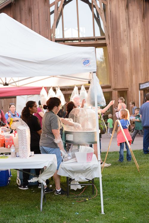 Oct 2015 nature center festival web (2 of 11)