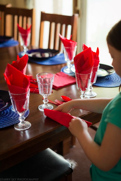 May 2016 patriotic table web (1 of 3)