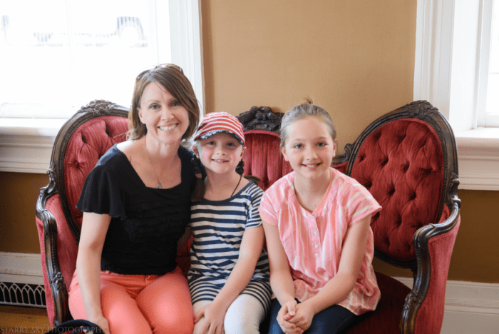 Jun 2016 T frontier village web (16 of 23)