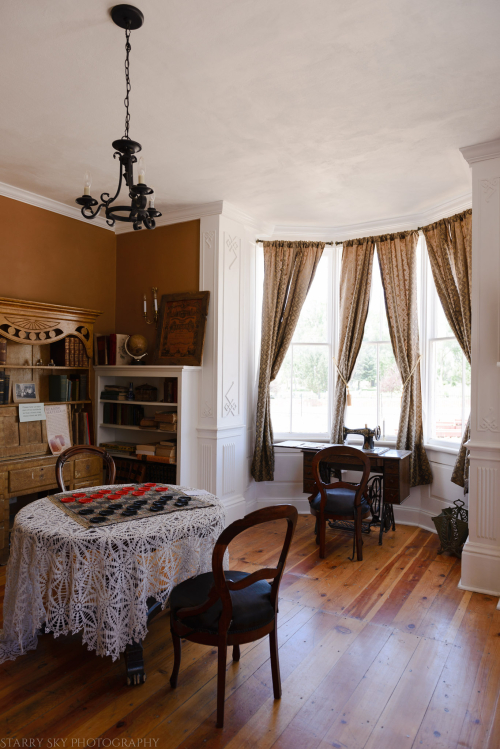 Jun 2016 T frontier village web (12 of 23)