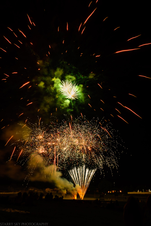 Jun 2017 fireworks web (5 of 6)