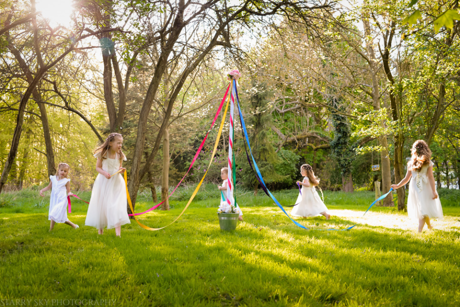 Apr 2014 maypole web-4