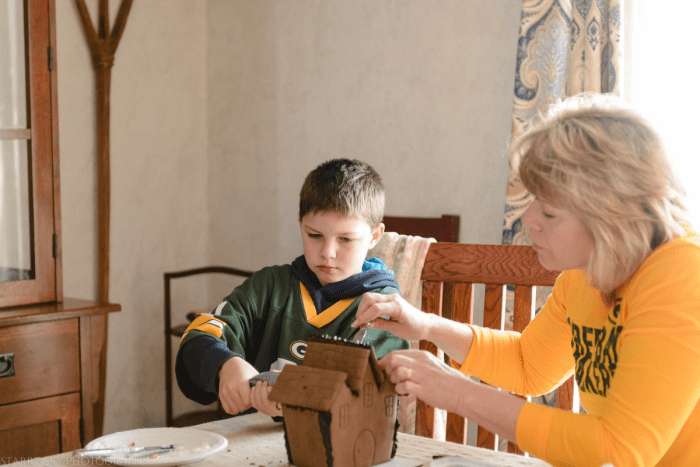 Dec 2015 gingerbread web (8 of 10)